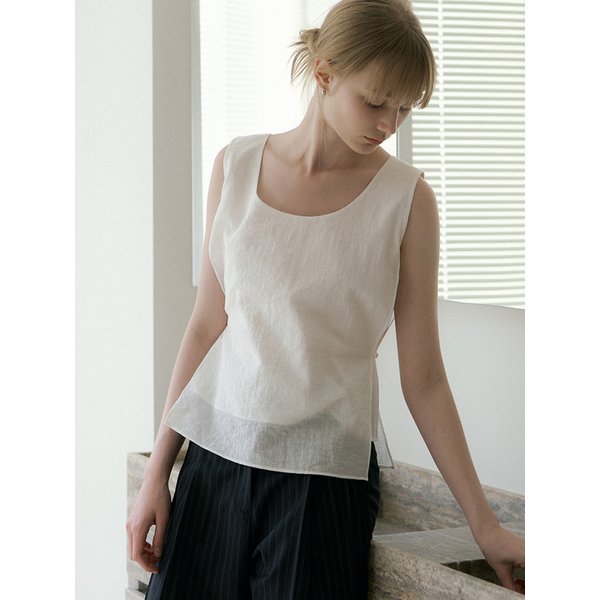 round sleeveless blouse (ivory) orc 6030