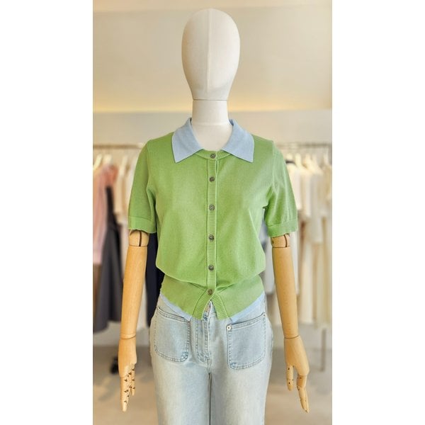 [여주점] [JJ 지고트] 여성 배색 칼라 크롭 니트 GS5A1POJ21