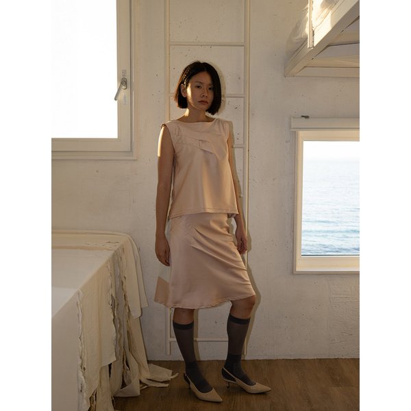 Scratch Drape Satin Skirt in Salmon