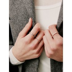 witty cubic ring