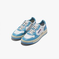 [오트리] MEDALIST SNEAKERS WB (LEATHER/LEATHER) SKY BLUE / 오트리 메달리스트 스니커즈 스카이 블루 UYC1M70003A83