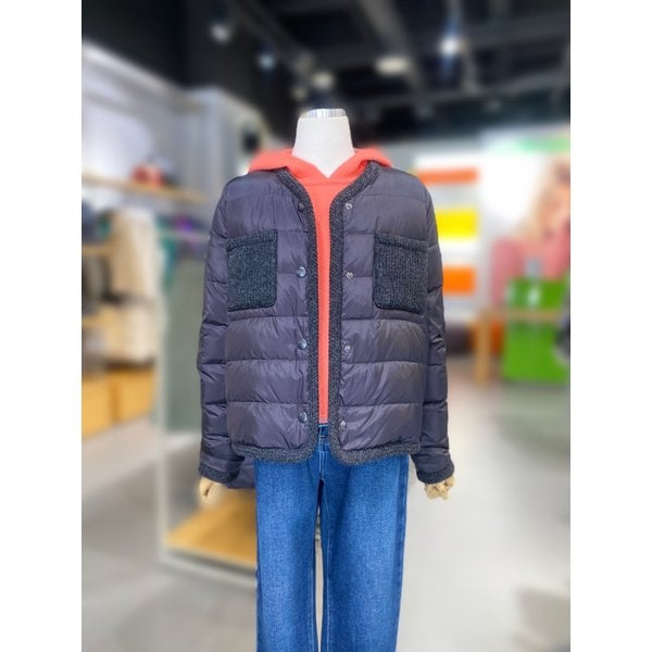 [여주점] 폴라 백 니트 다운 패딩 (BAPD63461)