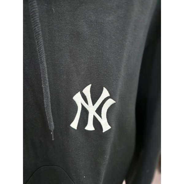 [여주점] (14179206) AP MLB SLEEVE PATCH HD41 NEYYAN BLK 후드티