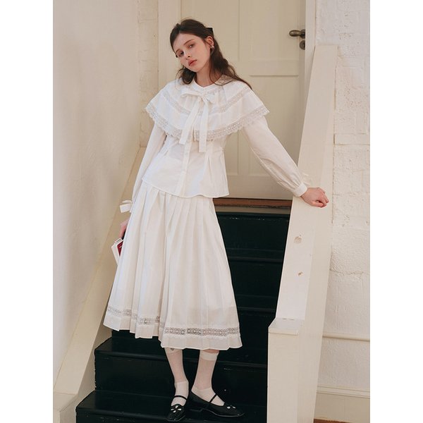 Cest_Romantic cape slim blouse