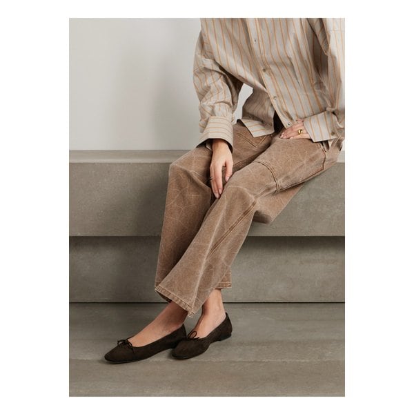 에이디 델피나 보우 디테일 스웨이드 발레리나 플랫 브라운 1647597325883786