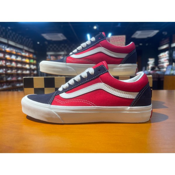 [여주점] (남여공용) 스니커즈 올드스쿨 (레드) (VN000D9YY9T)