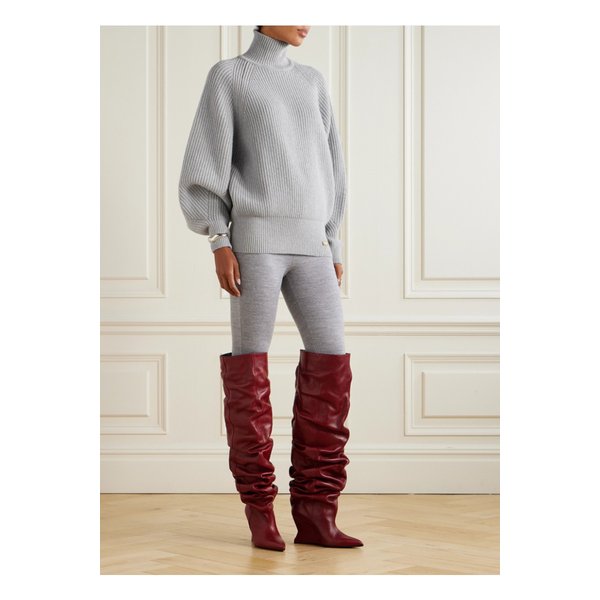 리브 울 터틀넥 스웨터 46376663162910912