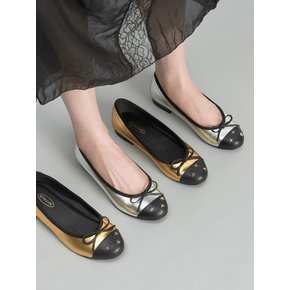 Bon Bon Chic Flat Shoes - Gold star