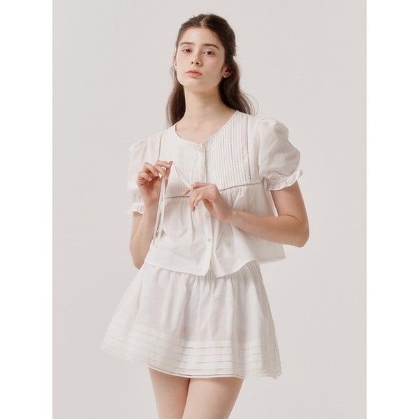 Lace Pintuck Blouse (white)