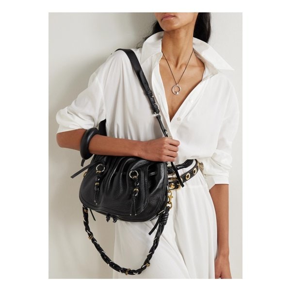 볼튼 장식 태슬 텍스처 가죽 숄더 백 블랙 46376663162936998