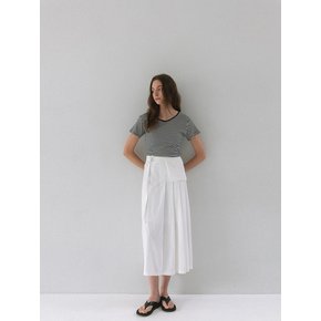 Pocket Pleats Skirt - White