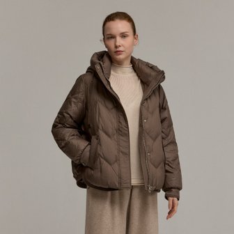 신세계라이브쇼핑 [플리츠미] 라운드 퀼팅 후드 다운 자켓_EDJKW125069