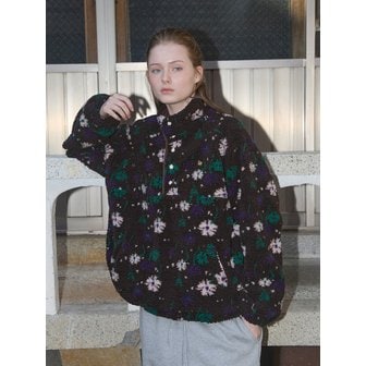 아노에틱 FLORAL HALF BUTTON FLEECE ANORAK _BLACK