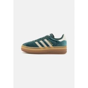 5106231 adidas GAZELLE BOLD - Trainers mineral green/putty grey 112534470