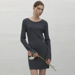 나인 BACK STRAP POINT KNIT DRESS_S OP6130