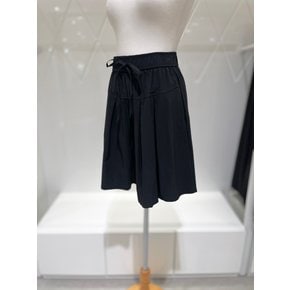 밴딩 미니 스커트팬츠 628930