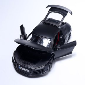 1:18 아우디 R8 GT3 무광 블랙 자동차다이캐스트 모형차 장난감