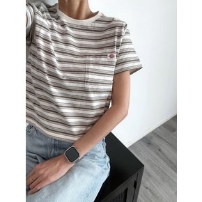 25 FW 여성 라지 스트라이프 크롭 포켓 반팔 티셔츠 FSR89ECR