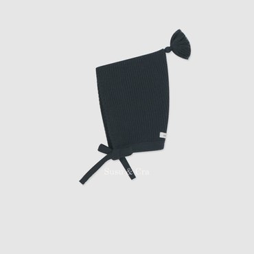 슈슈앤크라 베르테어 니트모자 ㅡ 빈티지네이비
