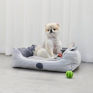 REAL PET 스트라이프 하우스 3color 강아지방석 항균가공 애견쿠션