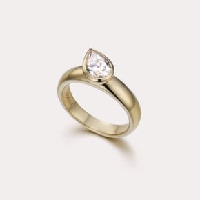 Pear-cut Bazel Bold Ring SJRB103RYW110