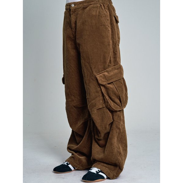 Corduroy Parachute Cargo Half-Banding Pants_Brown