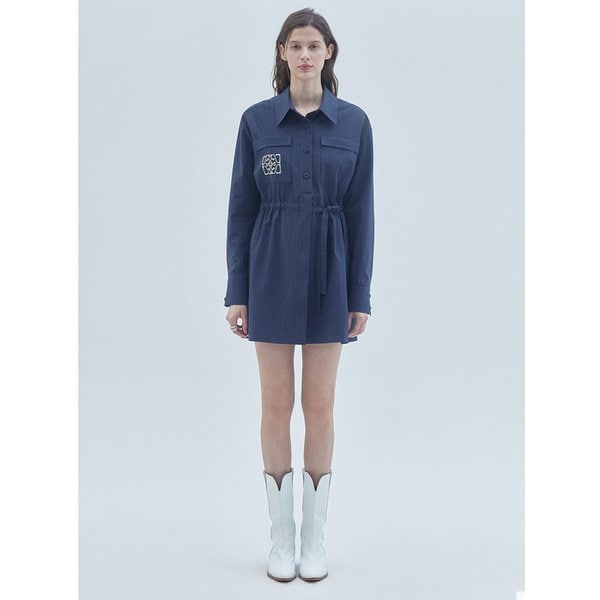 시그니쳐 심볼 자수 미니 원피스 네이비