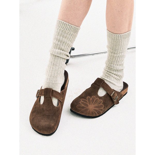 [단독]CLASSIQUE T-STRAP SUEDE MULE_DARK BROWN