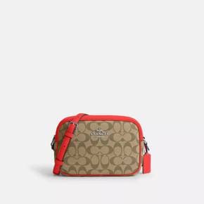 4444842 Coach Outlet Jamie Camera Bag In Signature Canvas