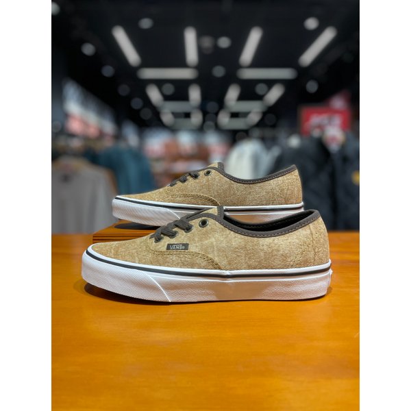 [시흥점] 남녀공용 스니커즈 번트 데님 어센틱 (골드)(VN000D7YEMJ)