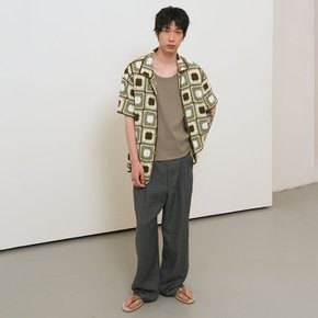 UNISEX 그래니 스퀘어 하프 가디건 [KHAKI] / GF2UKC019 - MAN