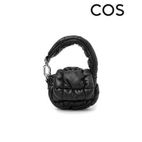코스 COS 퀼티드 나노백 가방