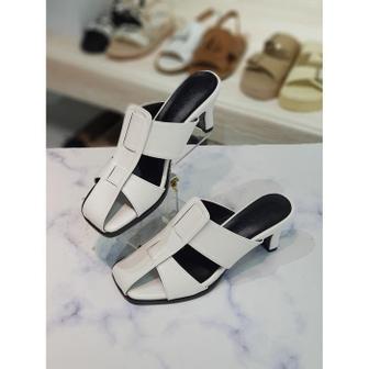 HANSHOE 한슈 스퀘어토 T 스트랩 뮬 미들힐 7cm HS24041eg (S15412321)