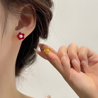 3. 텐바이텐 ZE6..