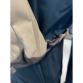 _SG 남여공용 일상 멀티 펀디슬링백 2MQKSX2906 BE