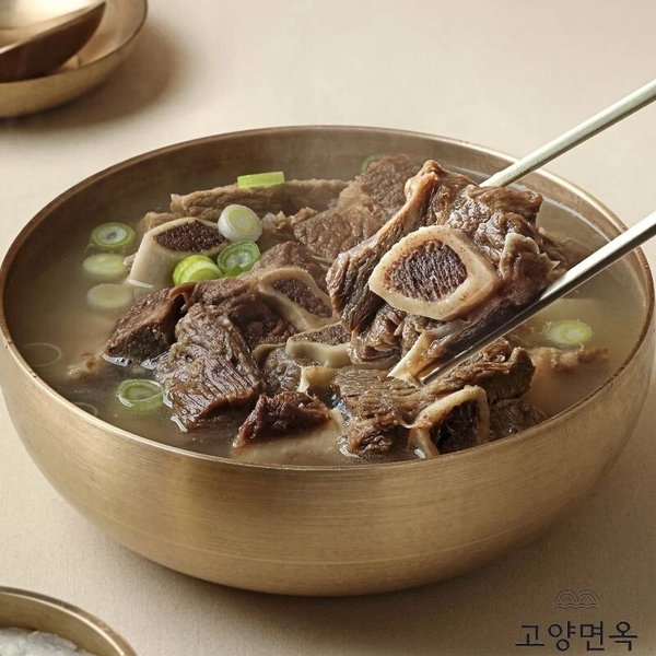 확대된 대표 이미지 P