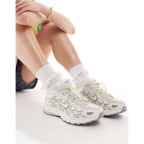 5094789 Nike P-6000 sneakers in off white with metallic detail