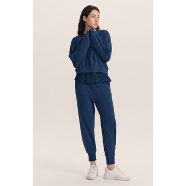 위뜨 [24SS] 사이드 핀턱 조거 HTWJG4I01T