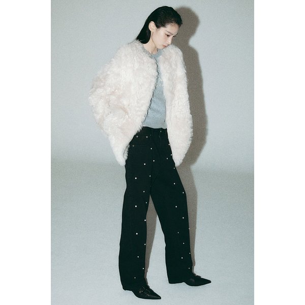 펄 디테일 슬림 배기 데님팬츠 7115455Z01199