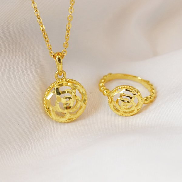 [가앤] 순금 장미 볼 목걸이 메달 펜던트 3.75g