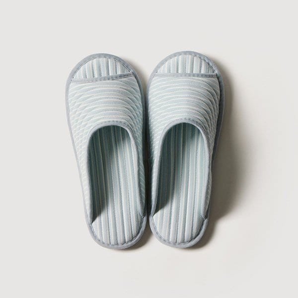 퀼팅 심플 라인 워셔블 거실화_250-270_블루 J616901001551