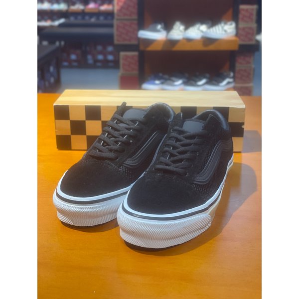 [여주점] (남여공용) 스니커즈 프리미엄 Lx 올드스쿨 (블랙) (VN000EH0CJK)