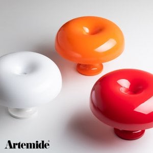 아르테미데 아르테미데 네시노 화이트 오렌지 레드 색상 테이블 램프 이태리 정품