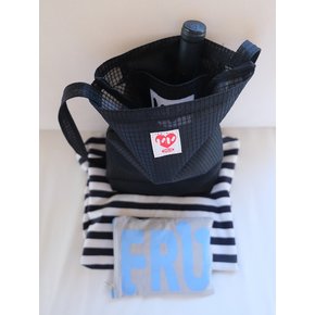 USEFUL NYLON BAG (LOVE BLACK)