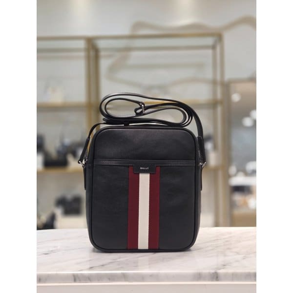 [시흥점] 남성 크로스백 MAC05K-VT825-U901P