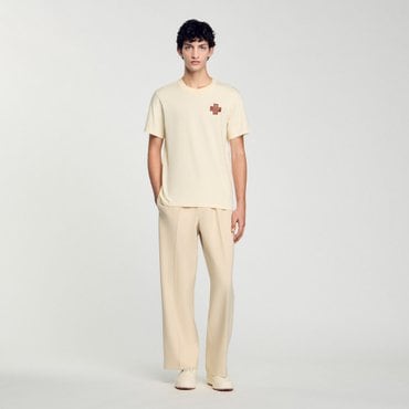 산드로옴므 [SANDRO HOMME] 크로스 패치 반소매 티셔츠 SH25S3MRR1280