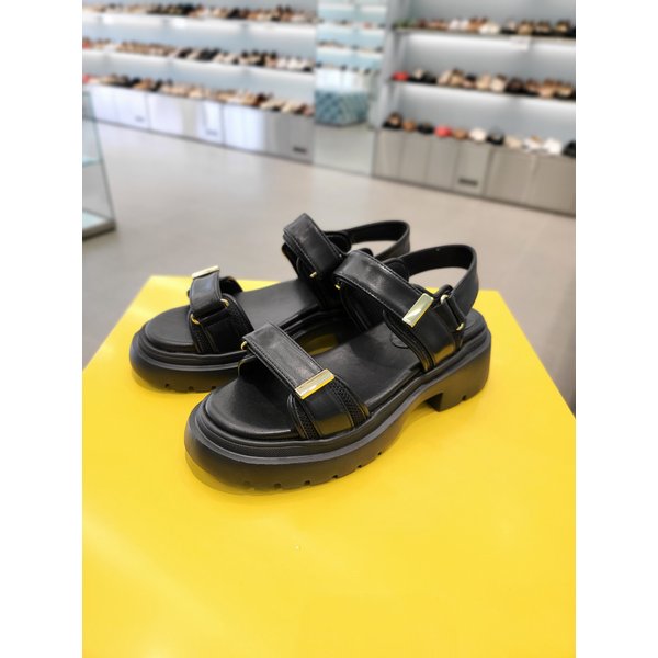 [여주점] 컴포트 봄버 샌들 5CM C25S001