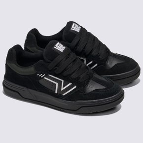 [ VANS ]VN000D25B8C 업랜드 올블랙