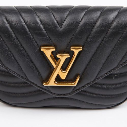 https://image-cdn.trenbe.com/resale-product-photo/825489/1782282609265-1accee53-0f4d-42b5-b230-3f300480440e.JPG