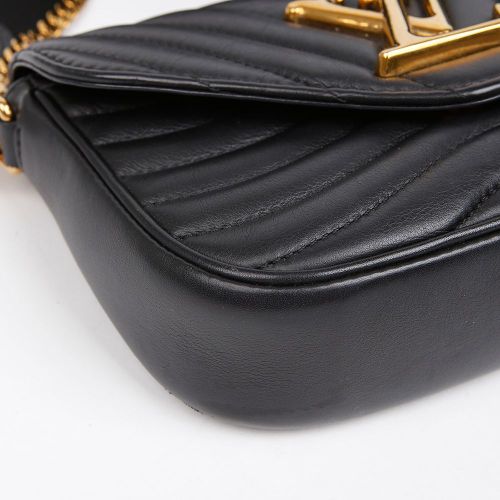 https://image-cdn.trenbe.com/resale-product-photo/825489/1782282609268-ca4355c6-ab29-45bb-9df4-971d105935e0.JPG